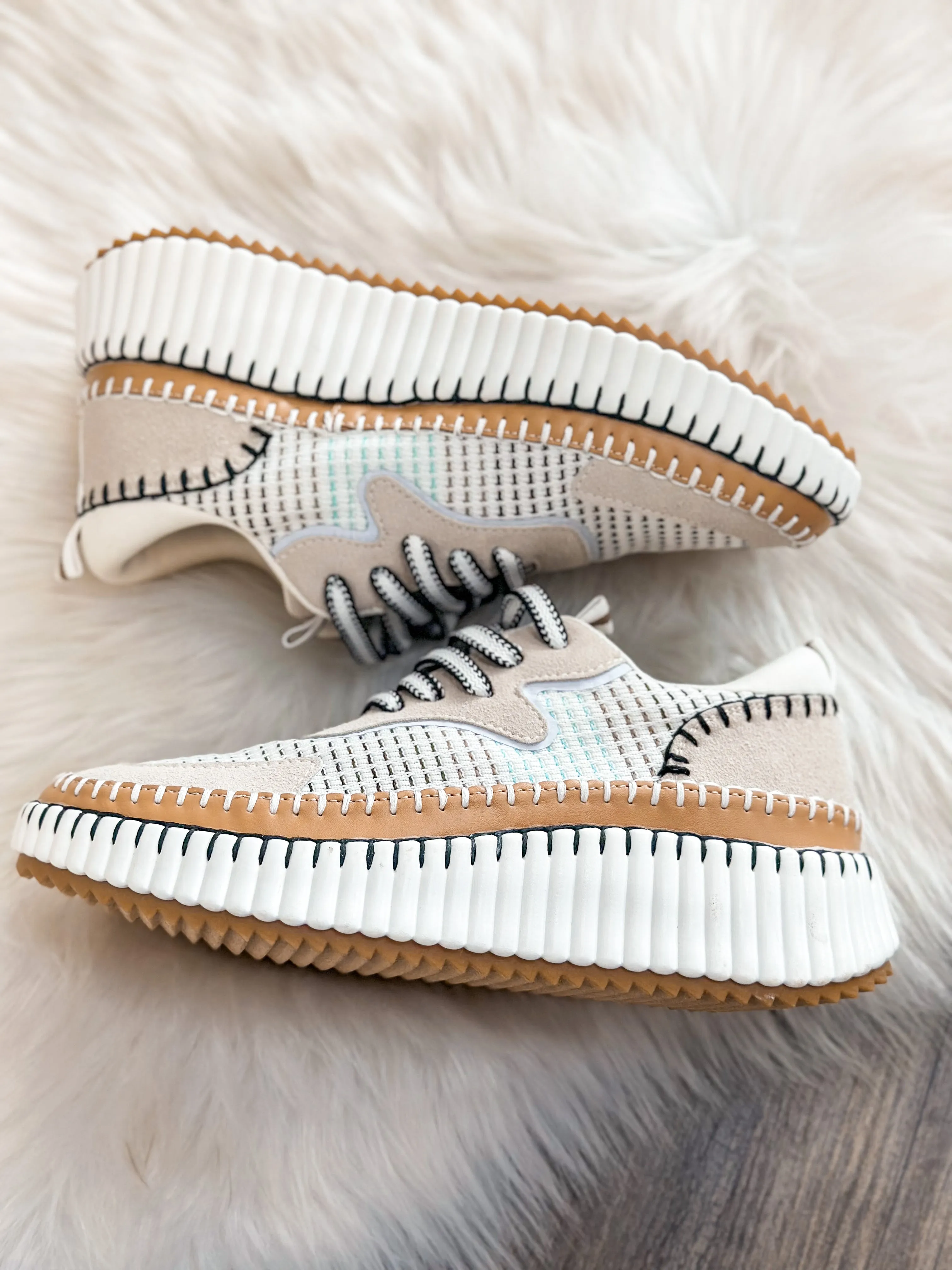 CHLOE KNIT SNEAKER-BEIGE