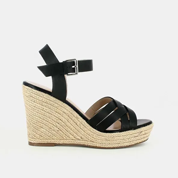 Espadrilles with heel in black leather