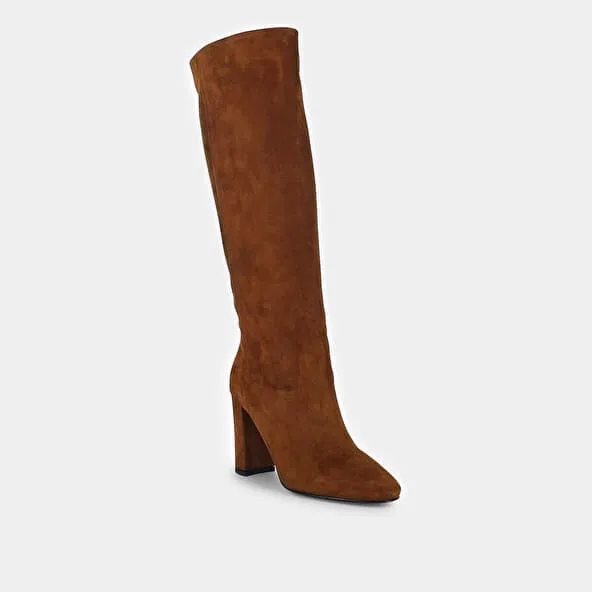 High boots with square heel in brown suede