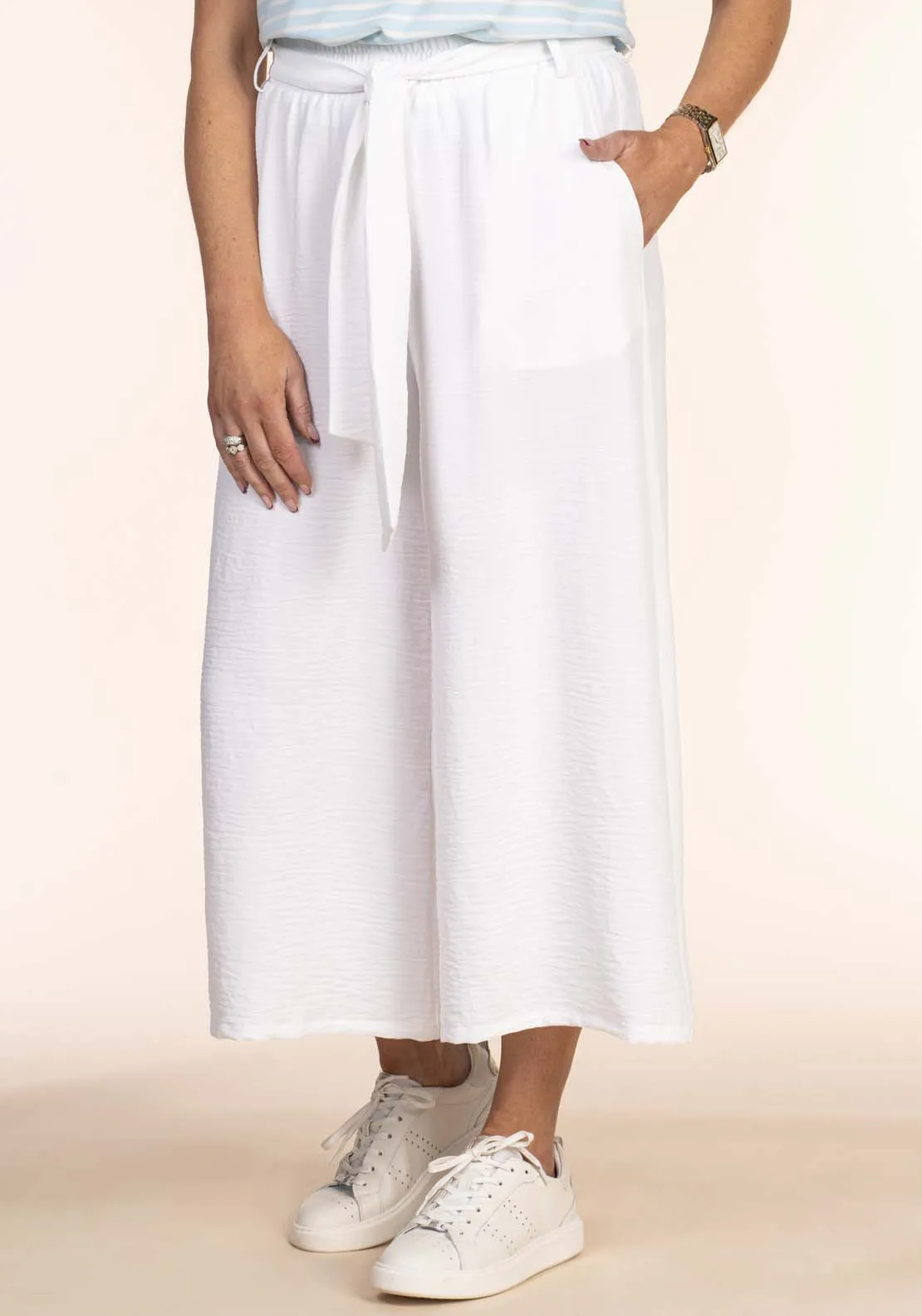 Pull On Drape Pant - White