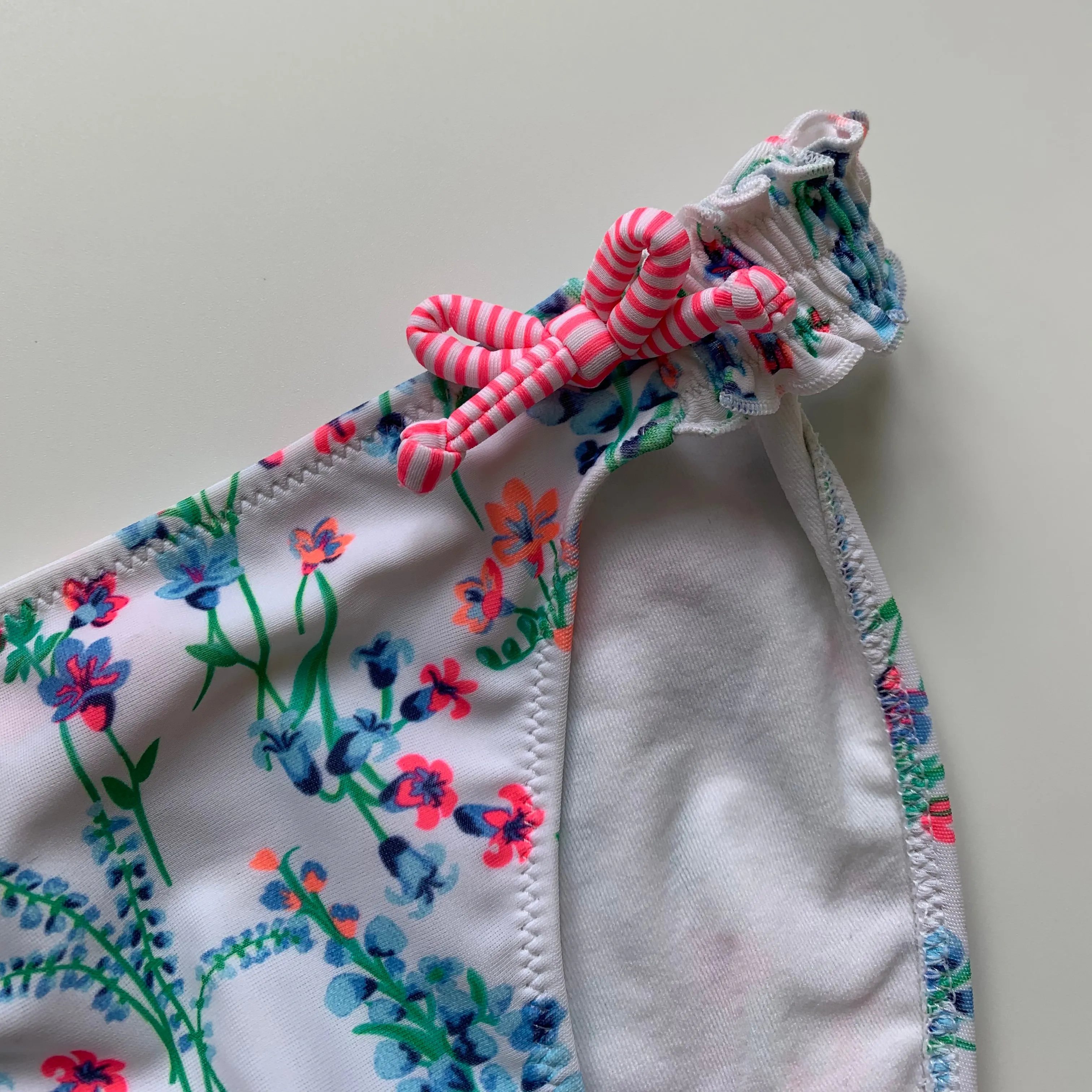 Sunuva English Floral Bikini: 9-10 Years (Brand New)